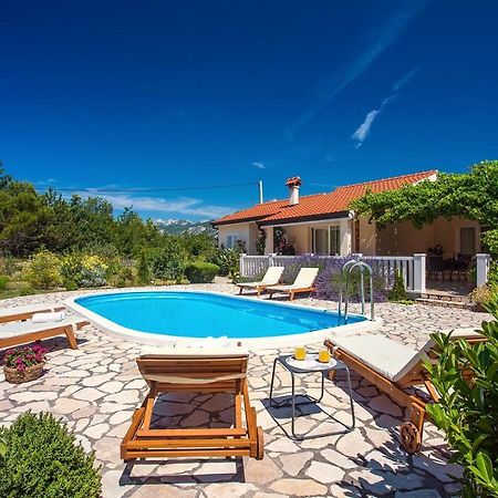 Villa Ana - 3 Bedroom Villa With Private Pool And Unspoiled Natural Environment Kucice Exterior foto