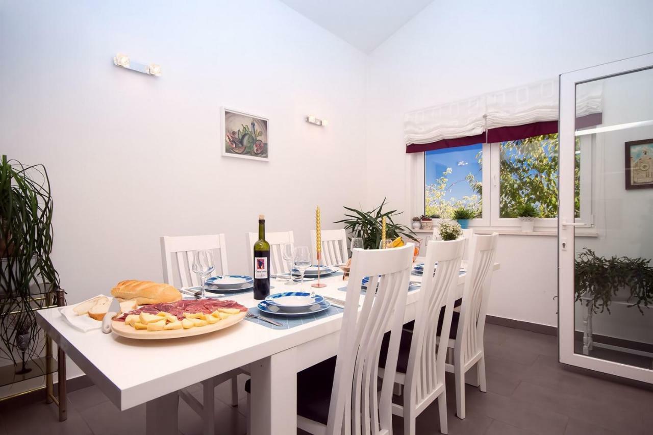 Villa Ana - 3 Bedroom Villa With Private Pool And Unspoiled Natural Environment Kucice Exterior foto