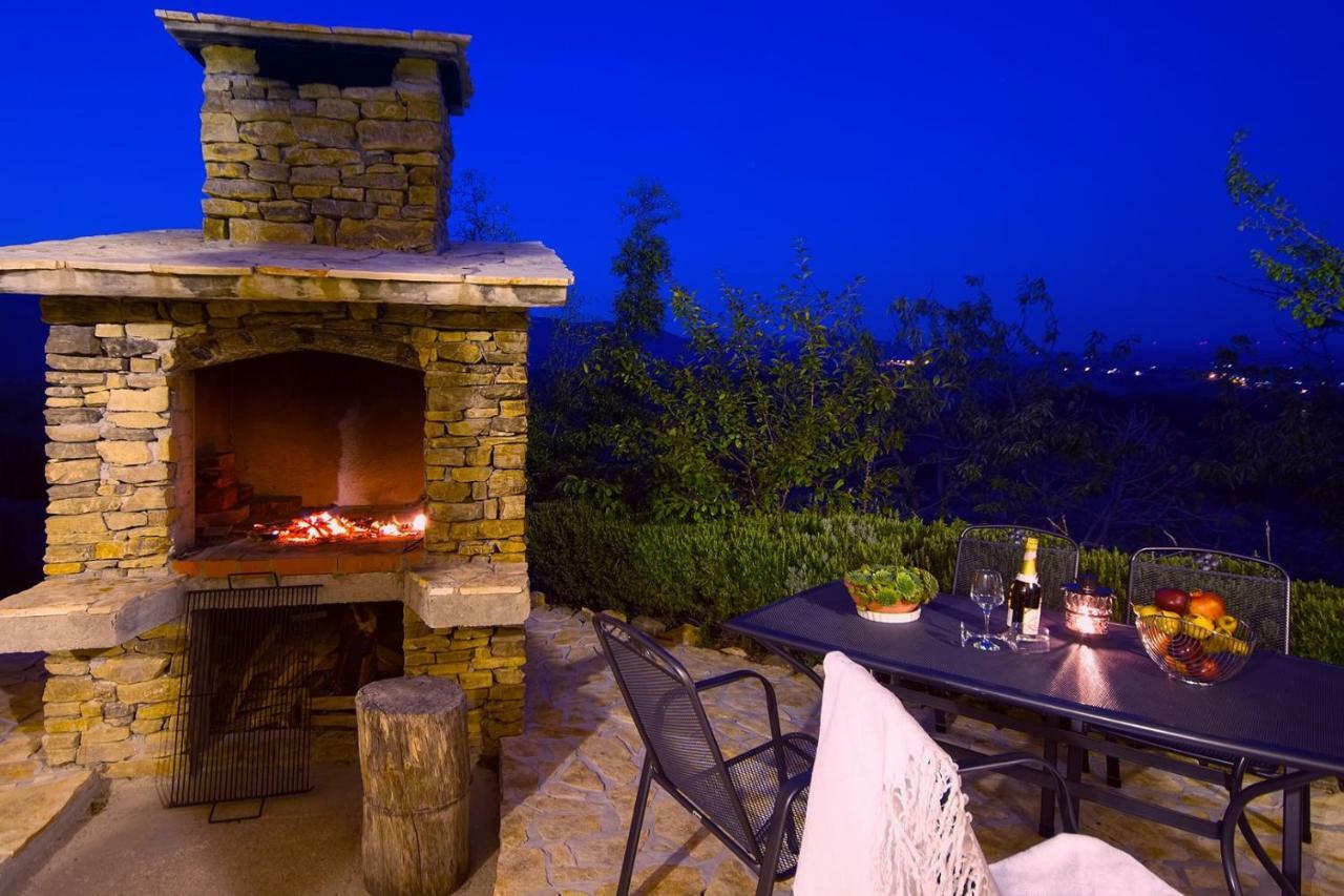 Villa Ana - 3 Bedroom Villa With Private Pool And Unspoiled Natural Environment Kucice Exterior foto